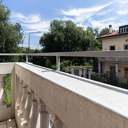 Italianway Easy - Ponti 7 Apartament *
