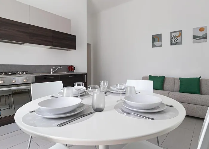 Italianway Easy - Ponti 7 Apartament *